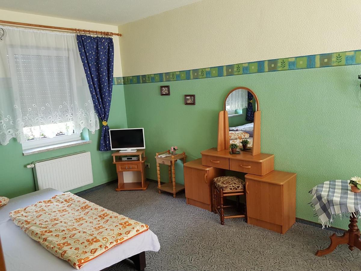 Landpension Zum Schweizerberg Neugrimnitz ภายนอก รูปภาพ