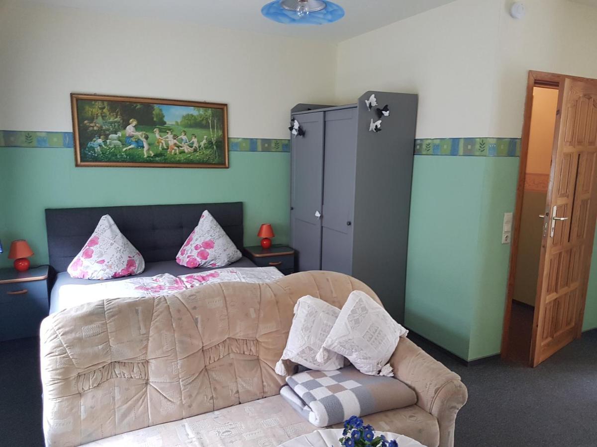 Landpension Zum Schweizerberg Neugrimnitz ภายนอก รูปภาพ